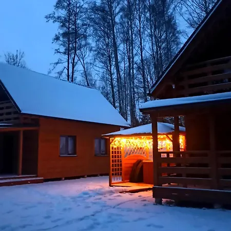 Hotell Lorien - Wynajem Domkow Letniskowych 2.0 3*